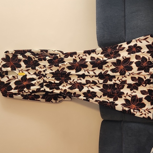 NWT, Alexia Admor Isaliah Floral Long Sleeve Maxi Dress Sz 10 - Picture 14 of 14